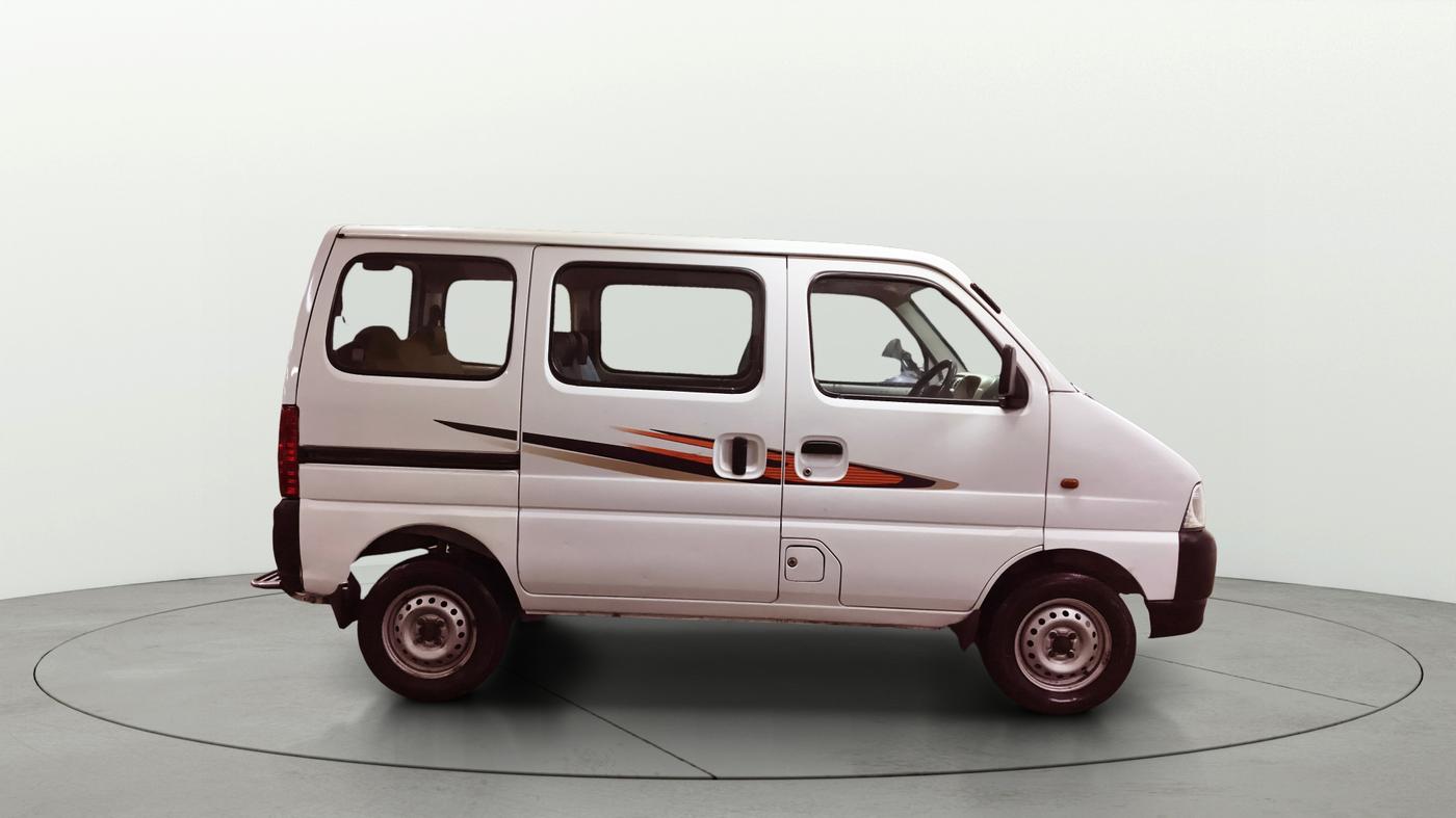 2022 Maruti Eeco 7 STR STD(O), Petrol, Manual, 47,917 km, Right Side View