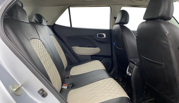 2023 Hyundai VENUE S 1.2, Petrol, Manual, 62,182 km, Right Side Rear Door Cabin