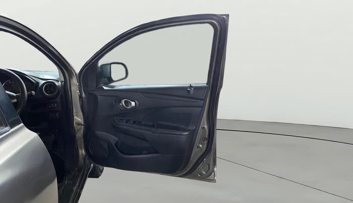 2018 Datsun Go T(O), Petrol, Manual, 77,350 km, RHS Front Door