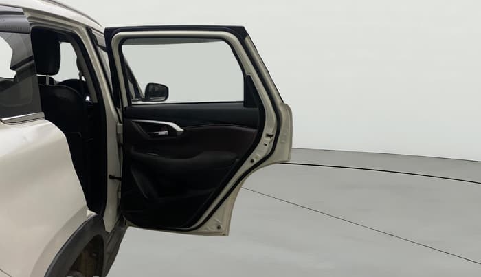 2023 Maruti Grand Vitara SIGMA SMART HYBRID, Petrol, Manual, 67,512 km, RHS Rear Door