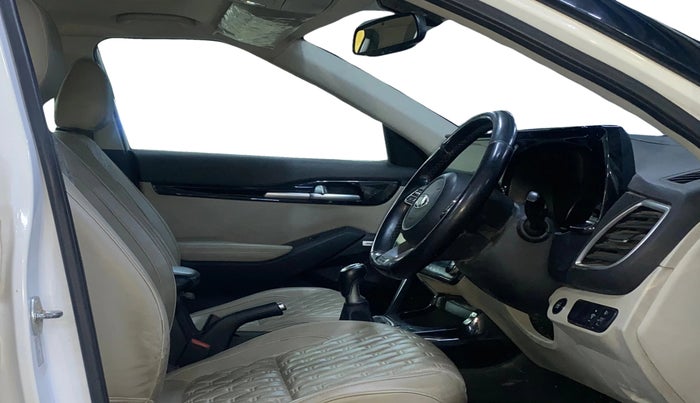 2020 KIA SELTOS HTX PLUS 1.5 DIESEL, Diesel, Manual, 54,414 km, Right Side Front Door Cabin