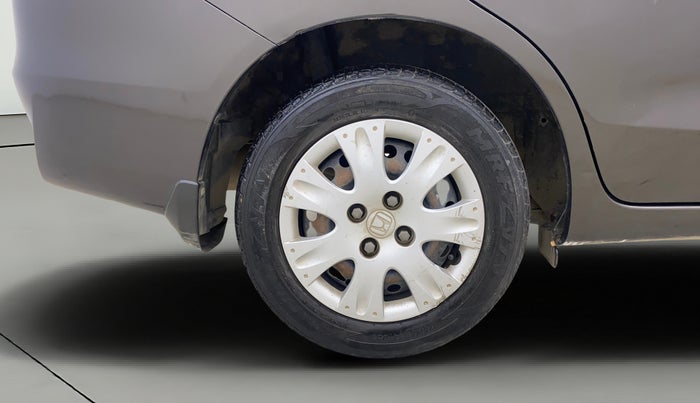 2015 Honda Amaze 1.2L I-VTEC S, Petrol, Manual, 51,855 km, Right Rear Wheel