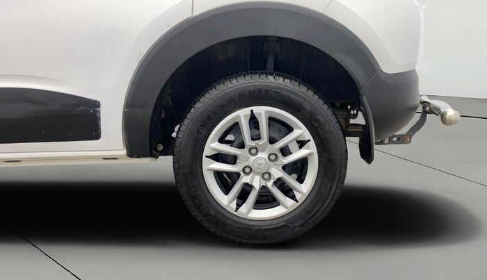 2023 Renault TRIBER RXT, Petrol, Manual, 9,279 km, Left Rear Wheel