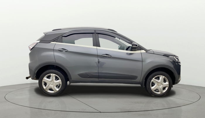 2022 Tata NEXON XZ PETROL, Petrol, Manual, 36,286 km, Right Side View