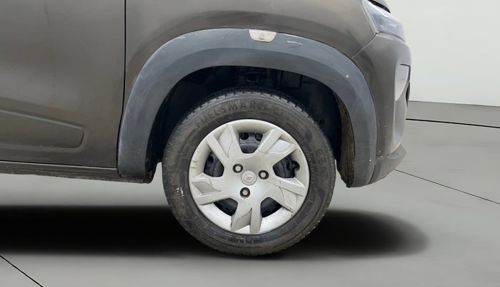 2021 Renault Kwid RXT 1.0 (O), Petrol, Manual, 21,013 km, Right Front Wheel