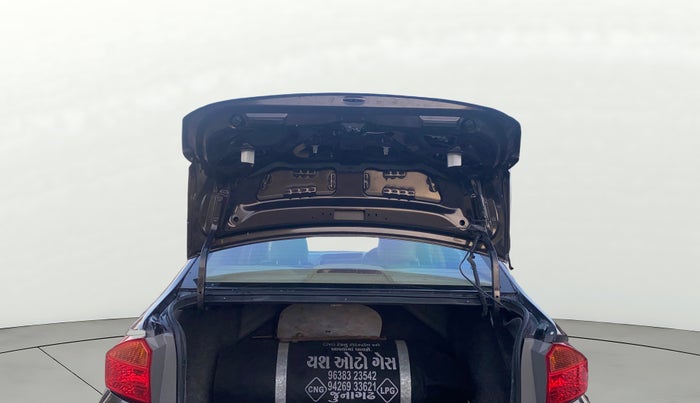 2016 Honda City 1.5L I-VTEC SV, CNG, Manual, 1,48,308 km, Boot Door Open