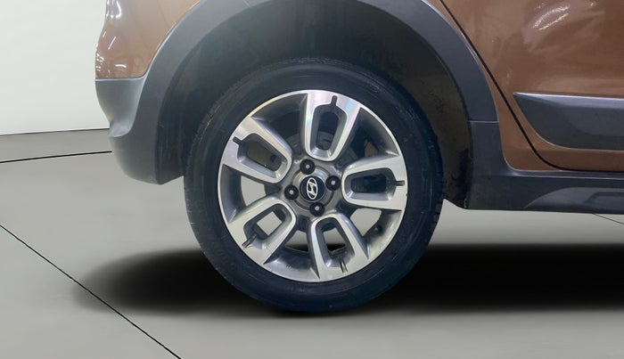 2018 Hyundai i20 Active 1.2 S, Petrol, Manual, 40,587 km, Right Rear Wheel