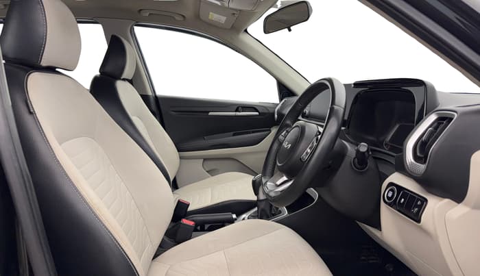 2022 KIA SONET HTX 1.0 IMT, Petrol, Manual, 69,486 km, Right Side Front Door Cabin