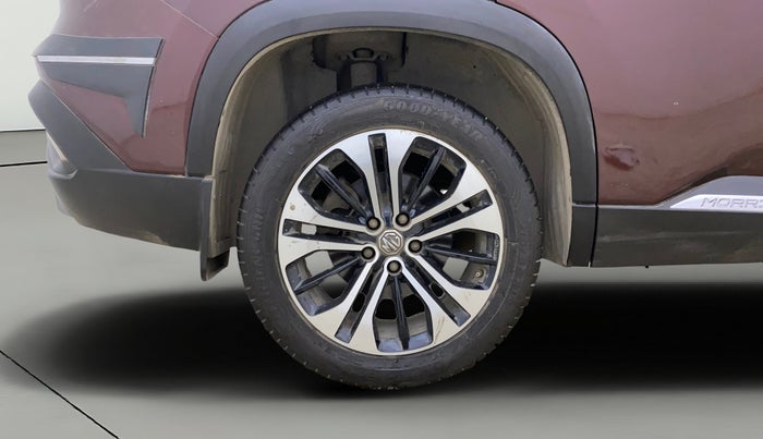 2022 MG HECTOR SHARP 1.5 PETROL CVT, Petrol, Automatic, 39,519 km, Right Rear Wheel