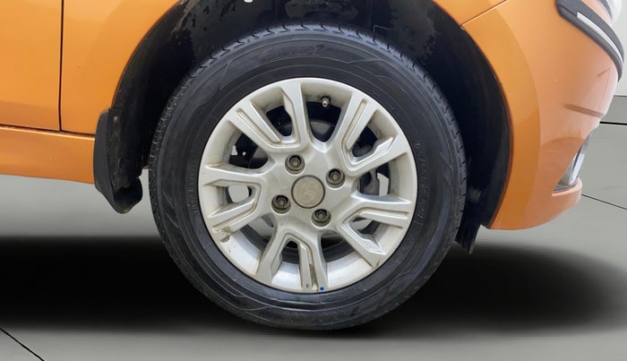 2018 Tata Tiago XZ PETROL, Petrol, Manual, 57,408 km, Right Front Wheel