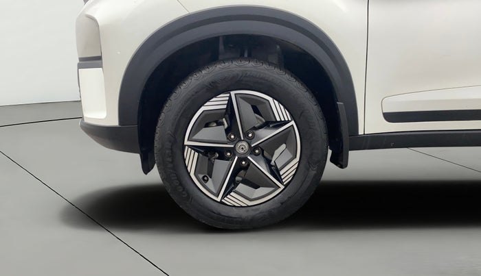 2024 Tata NEXON CREATIVE PLUS 1.2 REVOTRON 7 DCA DT, Petrol, Automatic, 10,480 km, Left Front Wheel