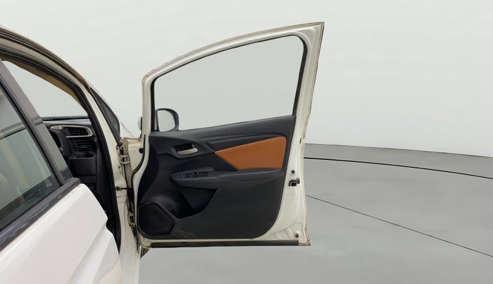 2016 Honda Jazz 1.2L I-VTEC SV, Petrol, Manual, 1,27,663 km, RHS Front Door