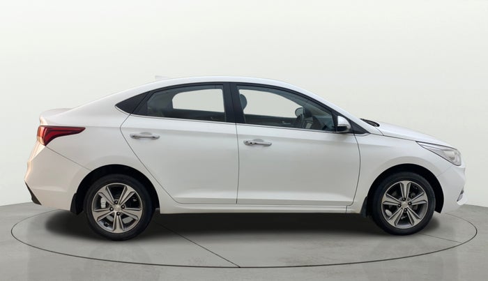 2018 Hyundai Verna 1.6 VTVT SX O, Petrol, Manual, 55,654 km, Right Side View