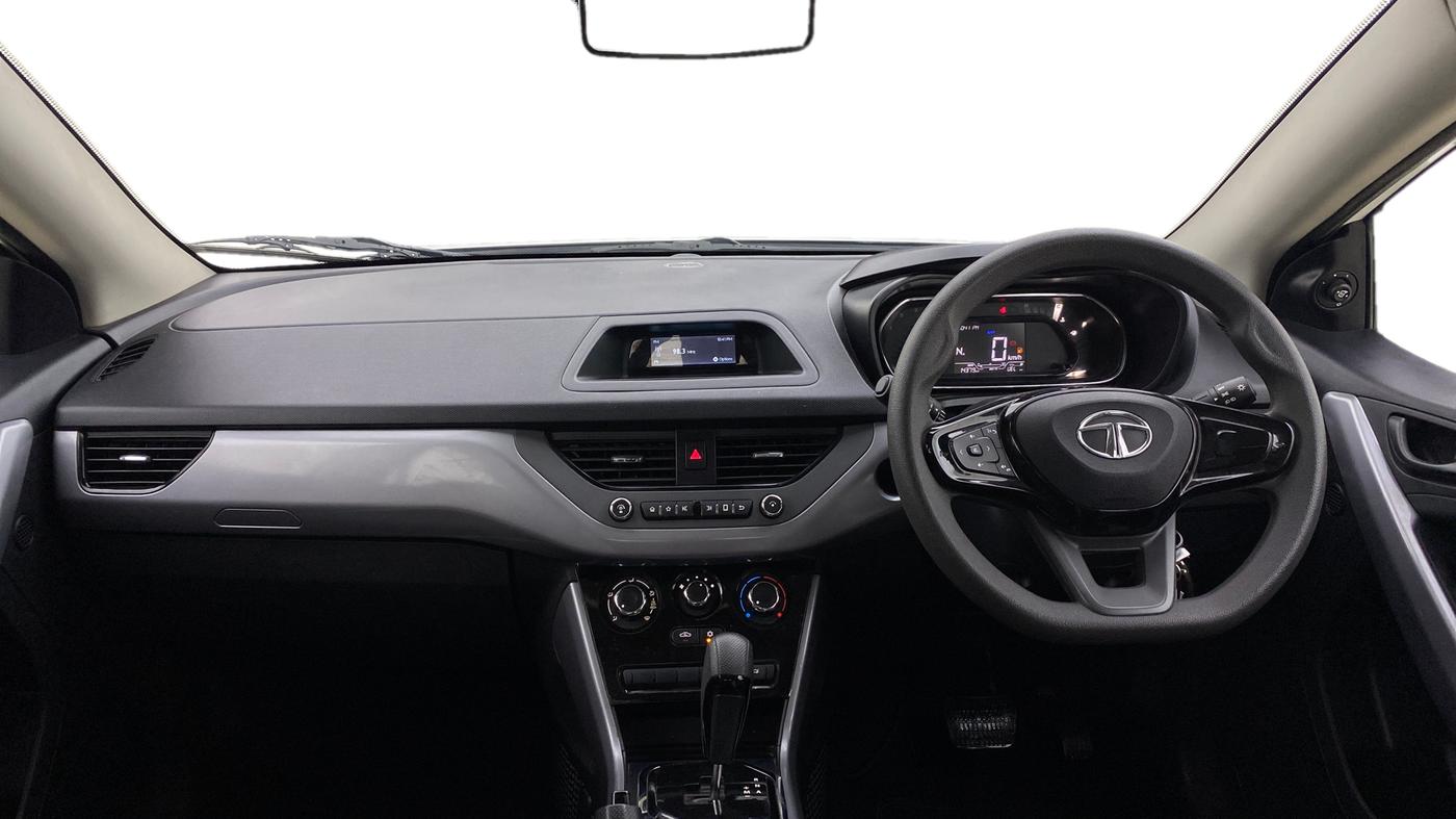 2022 Tata NEXON XMA SUNROOF PETROL, Petrol, Automatic, 14,378 km, Dashboard