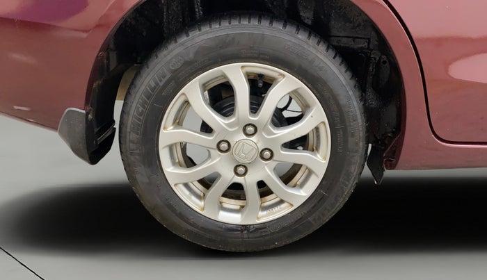 2015 Honda Amaze 1.2L I-VTEC VX, Petrol, Manual, 62,735 km, Right Rear Wheel