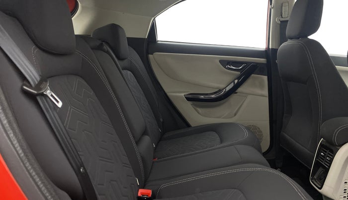 2022 Tata NEXON XZA PLUS (O) PETROL, Petrol, Automatic, 25,713 km, Right Side Rear Door Cabin