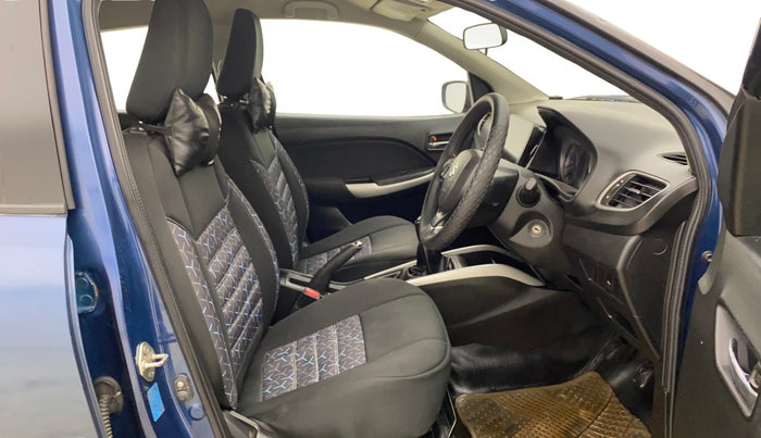 2017 Maruti Baleno DELTA PETROL 1.2, Petrol, Manual, 1,28,599 km, Right Side Front Door Cabin