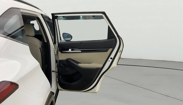 2020 KIA SELTOS HTX IVT 1.5 PETROL, Petrol, Automatic, 1,37,635 km, RHS Rear Door