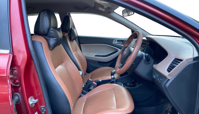 2019 Hyundai Elite i20 ASTA 1.2 (O), CNG, Manual, 1,17,259 km, Right Side Front Door Cabin