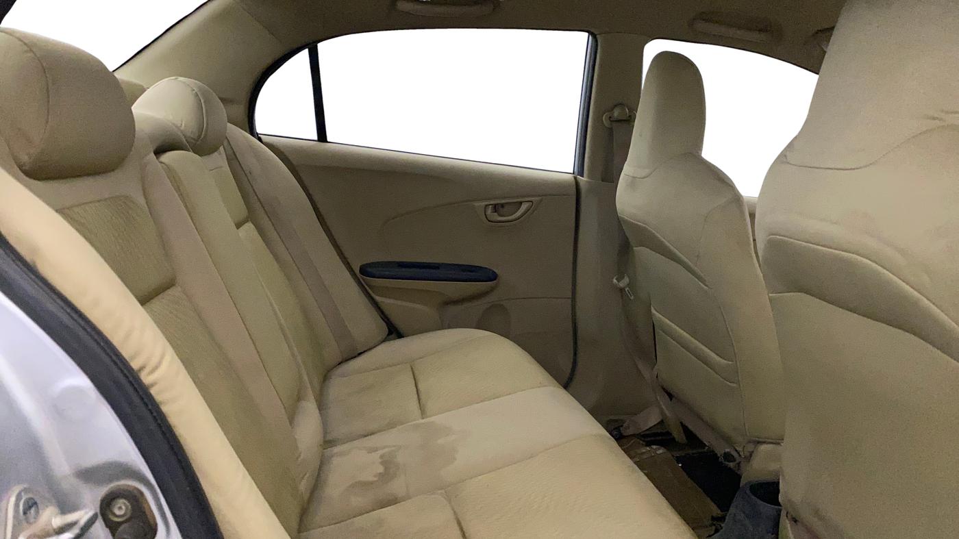2015 Honda Amaze 1.2L I-VTEC SX, Petrol, Manual, 1,13,436 km, Right Side Rear Door Cabin