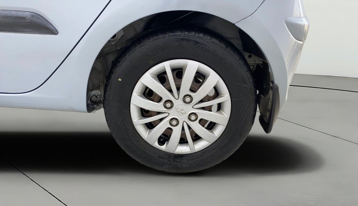 2013 Hyundai i10 MAGNA 1.1, CNG, Manual, 71,558 km, Left Rear Wheel