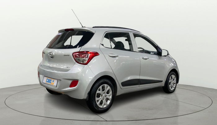 2015 Hyundai Grand i10 SPORTZ 1.2 KAPPA VTVT, Petrol, Manual, 36,792 km, Right Back Diagonal
