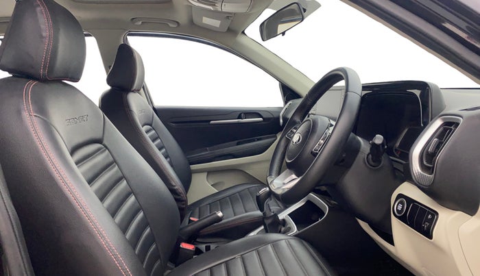 2021 KIA SONET HTX 1.0 IMT, Petrol, Manual, 19,069 km, Right Side Front Door Cabin