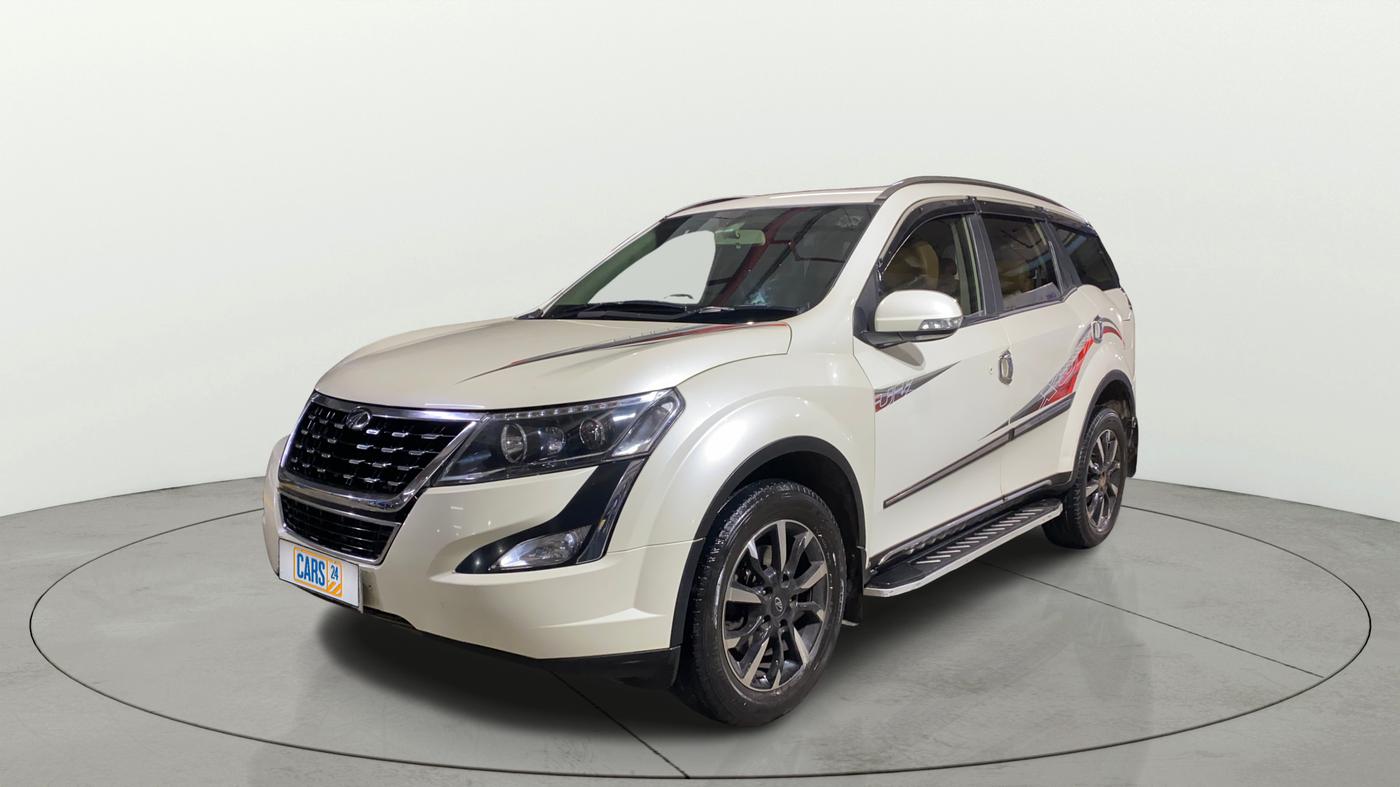 2019 Mahindra XUV500 W11, Diesel, Manual, 35,341 km, Left Front Diagonal