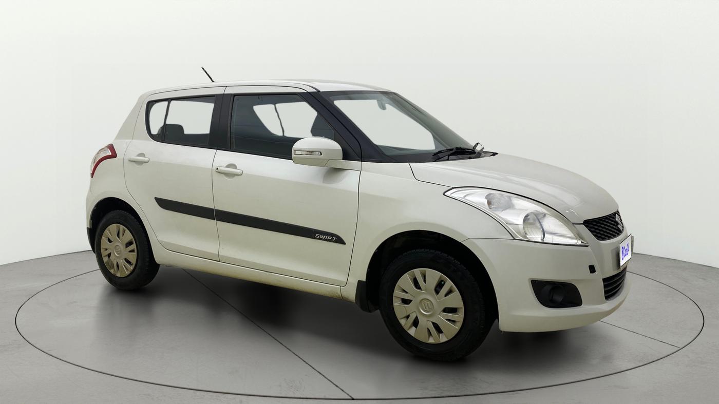 2013 Maruti Swift VXI, Petrol, Manual, 82,819 km, Right Front Diagonal
