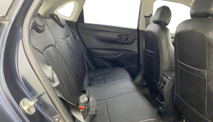 2022 Hyundai NEW I20 SPORTZ 1.2 MT, Petrol, Manual, 50,528 km, Right Side Rear Door Cabin