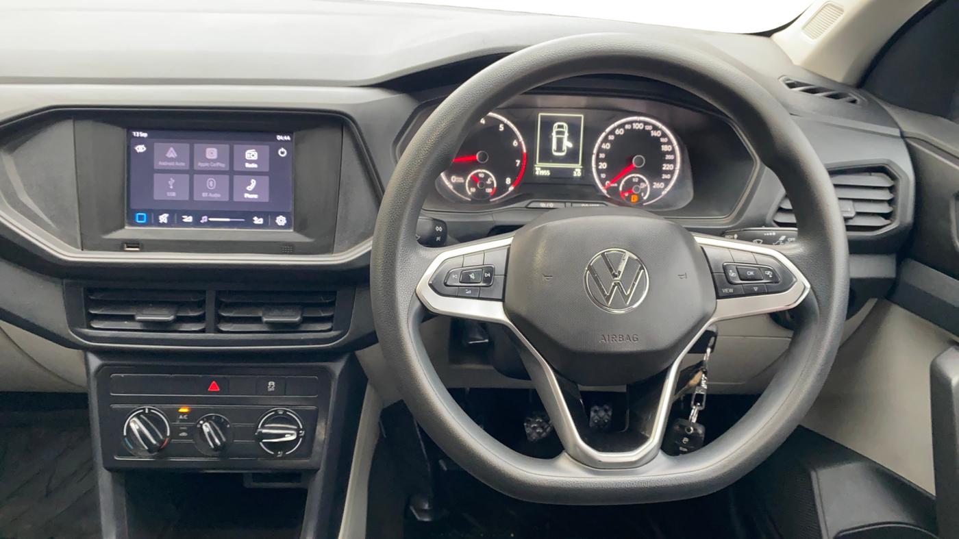 2022 Volkswagen TAIGUN COMFORTLINE 1.0 TSI MT, Petrol, Manual, 41,944 km, Steering Wheel Close Up