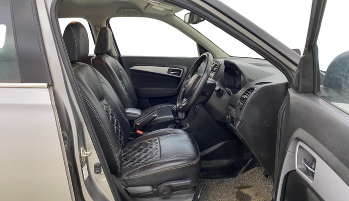 2020 Maruti Vitara Brezza ZXI PLUS, Petrol, Manual, 57,310 km, Right Side Front Door Cabin