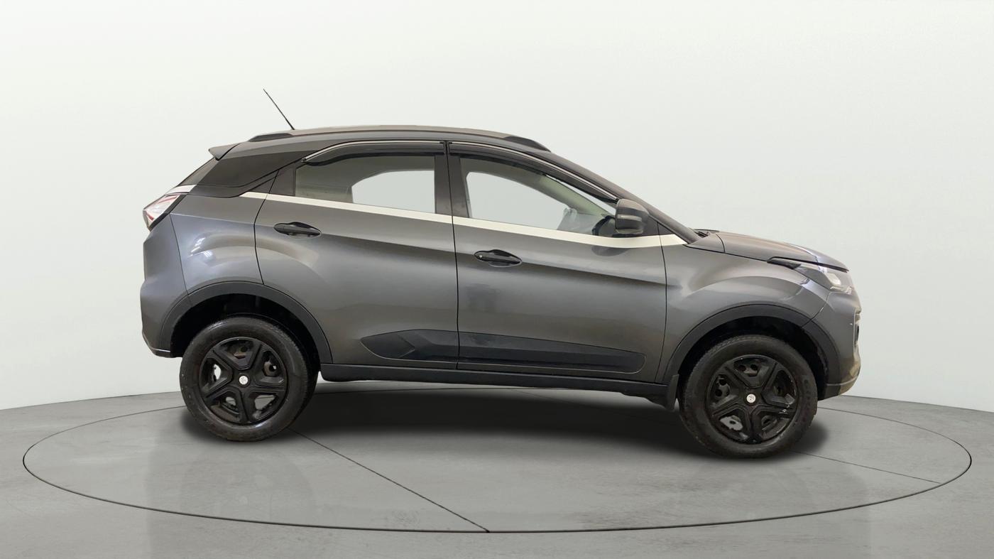 2020 Tata NEXON XMA PETROL, Petrol, Automatic, 81,670 km, Right Side View