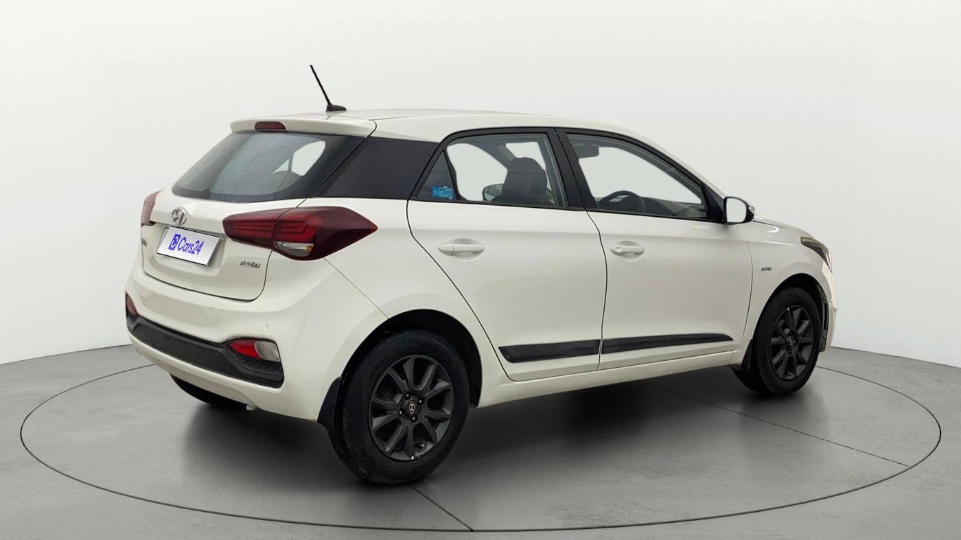 2018 Hyundai Elite i20 ASTA 1.2  CVT, Petrol, Automatic, 67,167 km, Right Back Diagonal