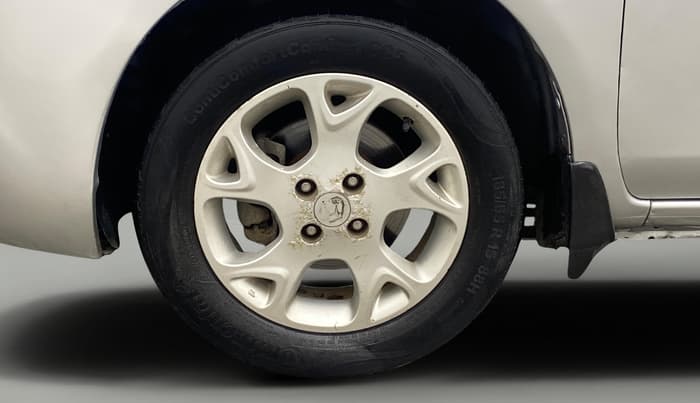 2012 Renault Scala RXZ DIESEL, Diesel, Manual, 1,37,209 km, Left Front Wheel