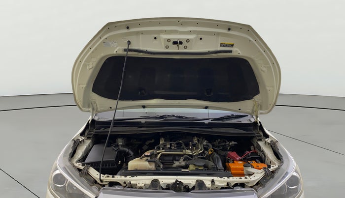 2017 Toyota Innova Crysta 2.4 VX 7 STR, Diesel, Manual, 77,856 km, Open Bonet