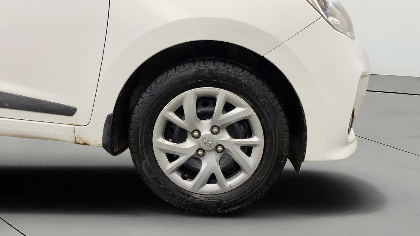 2019 Hyundai Grand i10 SPORTZ 1.2 KAPPA VTVT, Petrol, Manual, 75,085 km, Right Front Wheel