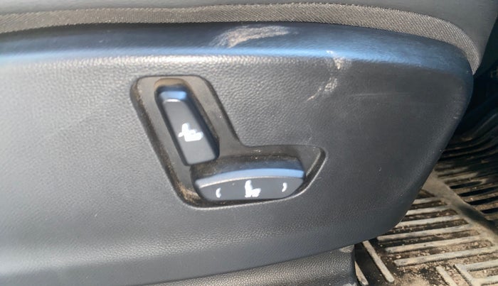 2019 MG HECTOR SHARP HYBRID 1.5 PETROL, Petrol, Manual, 50,132 km, Third Seat Row ( optional )