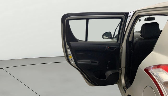 2015 Maruti Swift LXI (O), Petrol, Manual, 42,700 km, LHS Rear Door