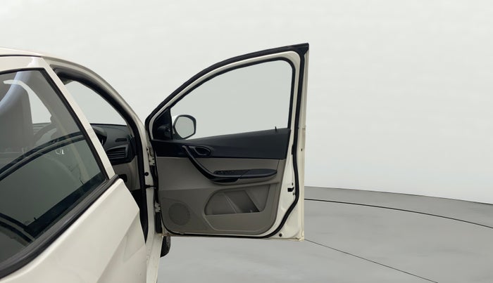 2019 Tata Tiago XZA PETROL, Petrol, Automatic, 35,348 km, RHS Front Door