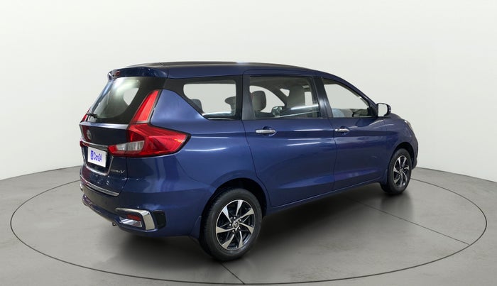 2023 Toyota RUMION V AT , Petrol, Automatic, 27,551 km, Right Back Diagonal