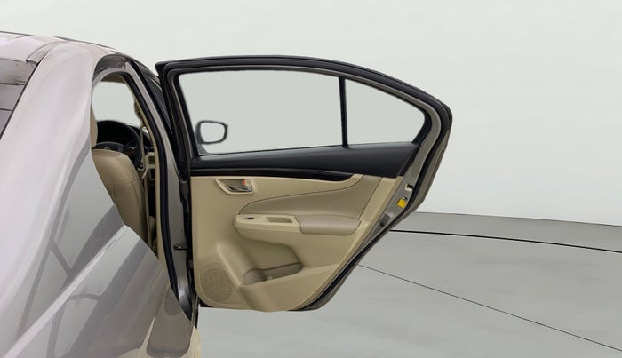 2017 Maruti Ciaz ALPHA  AT 1.4  PETROL, Petrol, Automatic, 79,761 km, RHS Rear Door