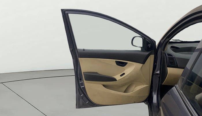 2017 Hyundai Eon MAGNA +, Petrol, Manual, 81,583 km, LHS Front Door