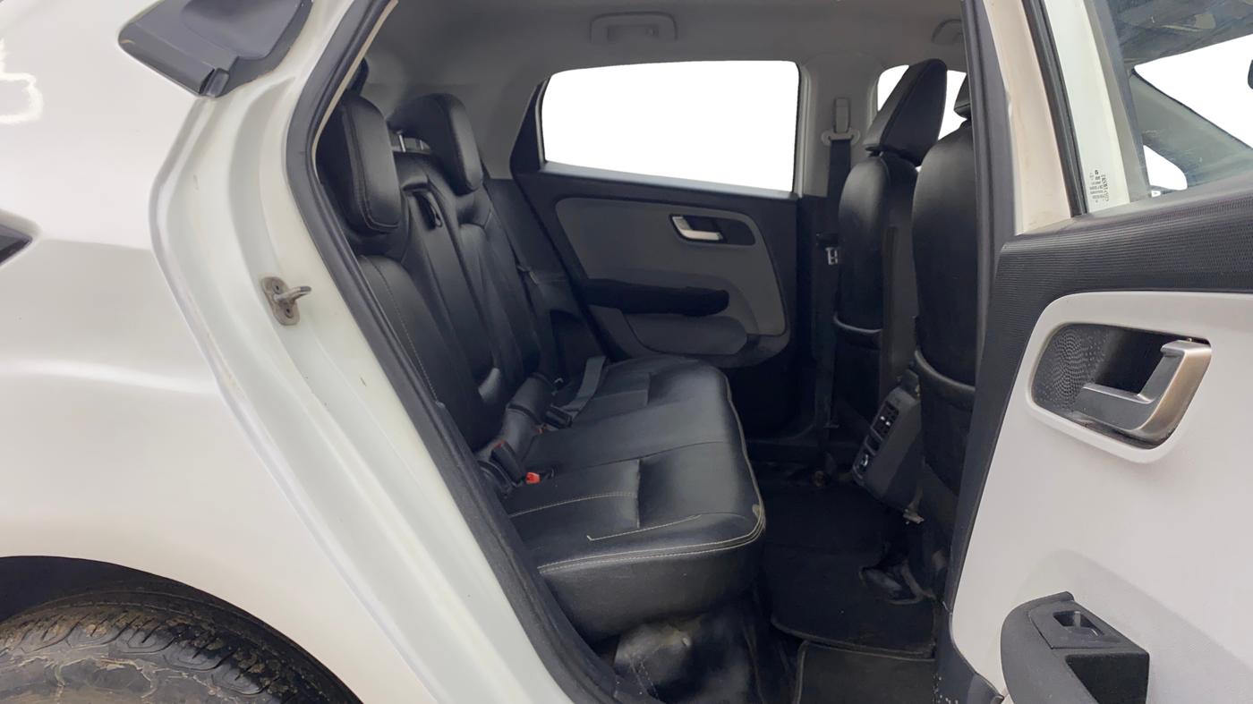 2020 Tata ALTROZ XZ DIESEL, Diesel, Manual, 41,908 km, Right Side Rear Door Cabin
