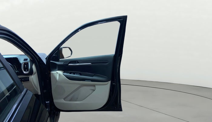 2022 KIA SONET HTX 1.5 AT, Diesel, Automatic, 63,174 km, RHS Front Door