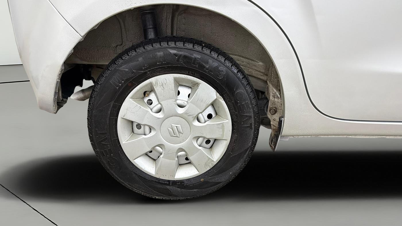 2019 Maruti New Wagon-R LXI 1.0, Petrol, Manual, 39,618 km, Right Rear Wheel