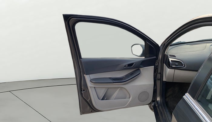 2023 Tata Tiago XT PETROL, Petrol, Manual, 59,240 km, LHS Front Door