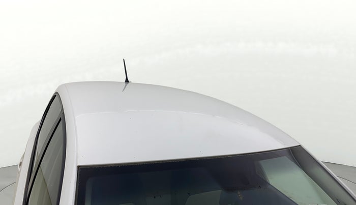 2014 Volkswagen Polo HIGHLINE1.5L, Diesel, Manual, 1,13,270 km, Roof