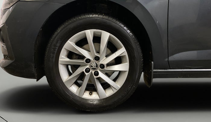 2022 Skoda SLAVIA AMBITION 1.0L TSI AT, Petrol, Automatic, 81,928 km, Left Front Wheel