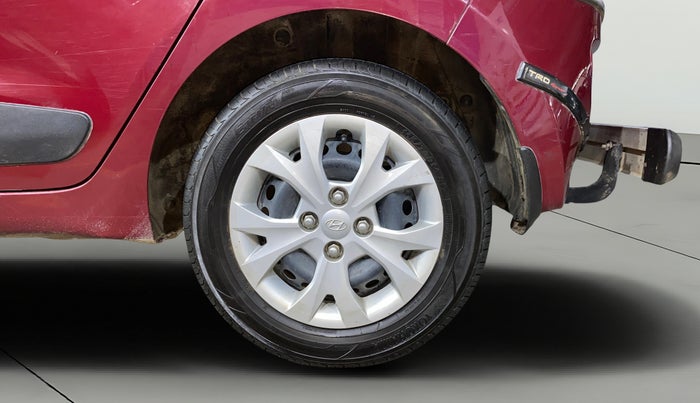 2016 Hyundai Grand i10 SPORTZ 1.2 KAPPA VTVT, Petrol, Manual, 34,118 km, Left Rear Wheel